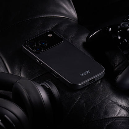 Ridge Phone Case - Matte Black - iPhone 17 Pro